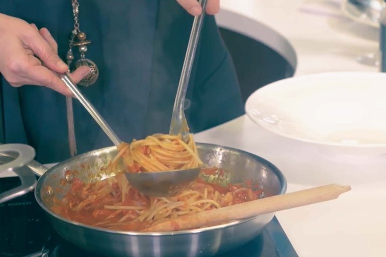 A tavola con gli chef: Spaghettone PrimoGrano all&rsquo;Amatriciana