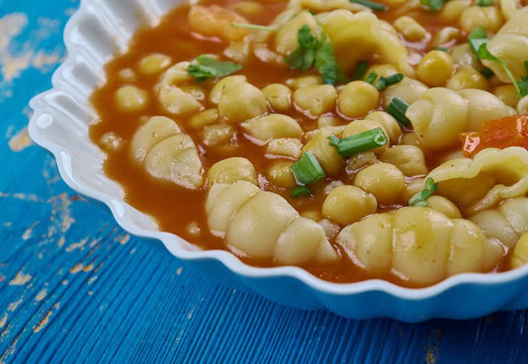 Zuppa di cestini e ceci