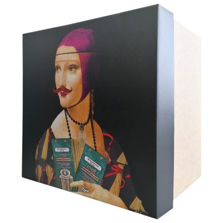 Dama mittlere quadratische Schachtel